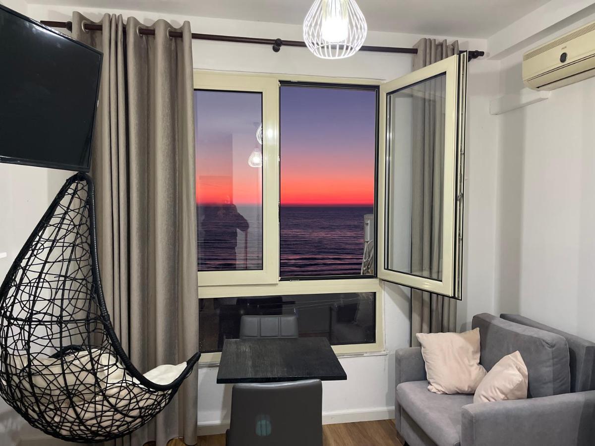 Arteg Apartments - Full Sea View Дуррес Экстерьер фото