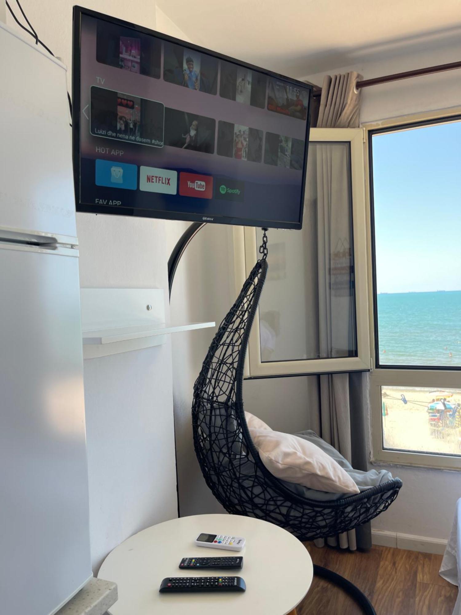 Arteg Apartments - Full Sea View Дуррес Экстерьер фото