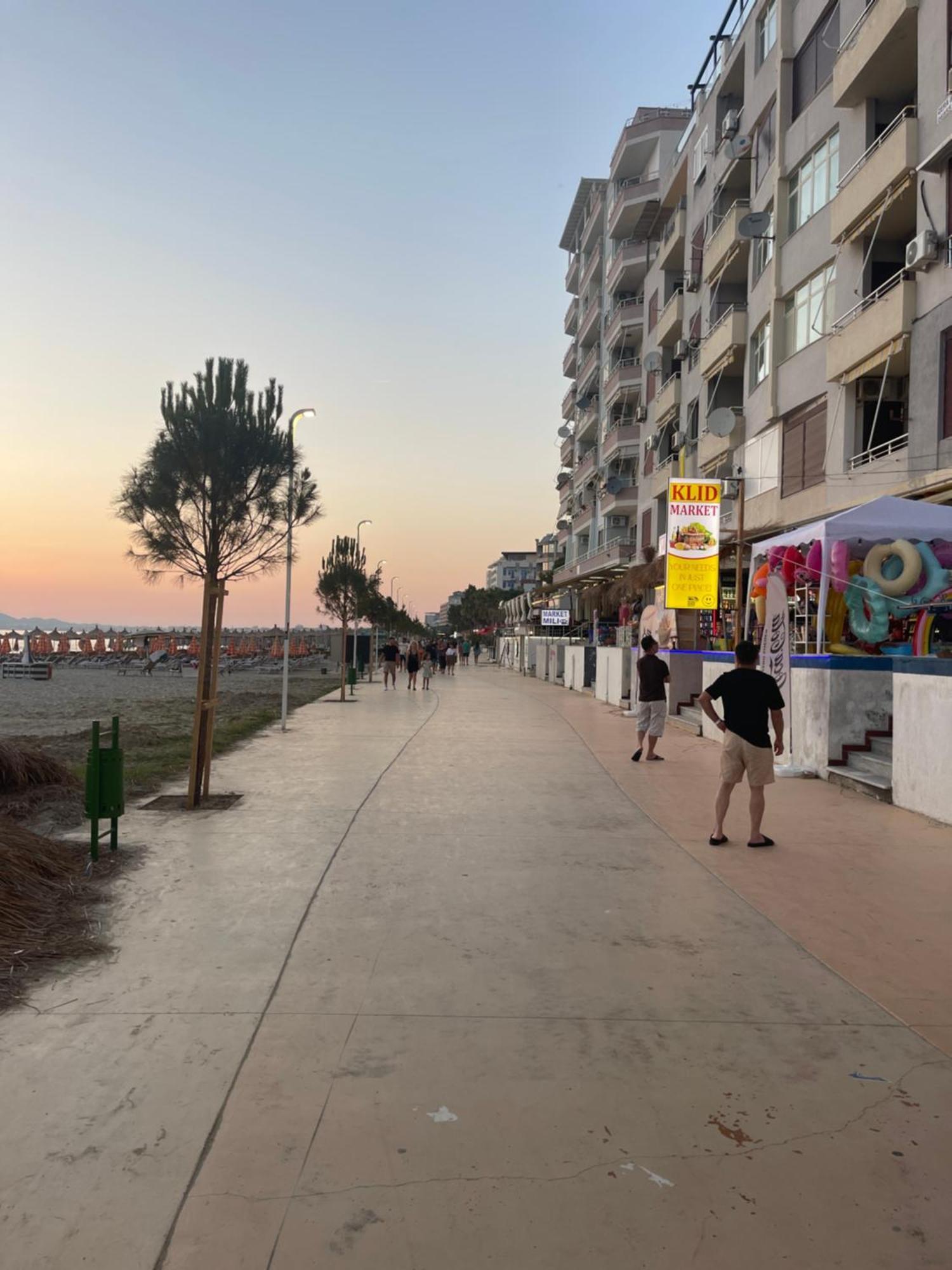 Arteg Apartments - Full Sea View Дуррес Экстерьер фото